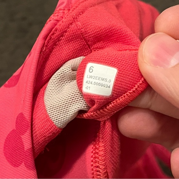 Disney X Lululemon Energy Longline Sports Bra - Picture 5 of 5